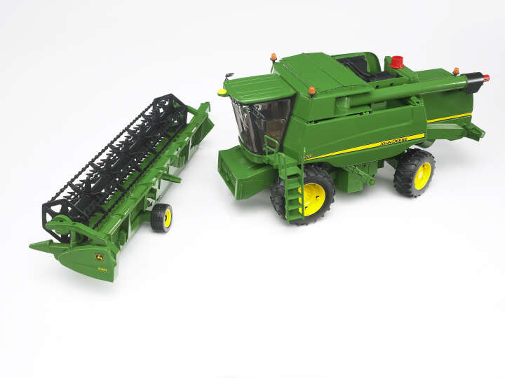 bruder John Deere Mähdrescher T670i